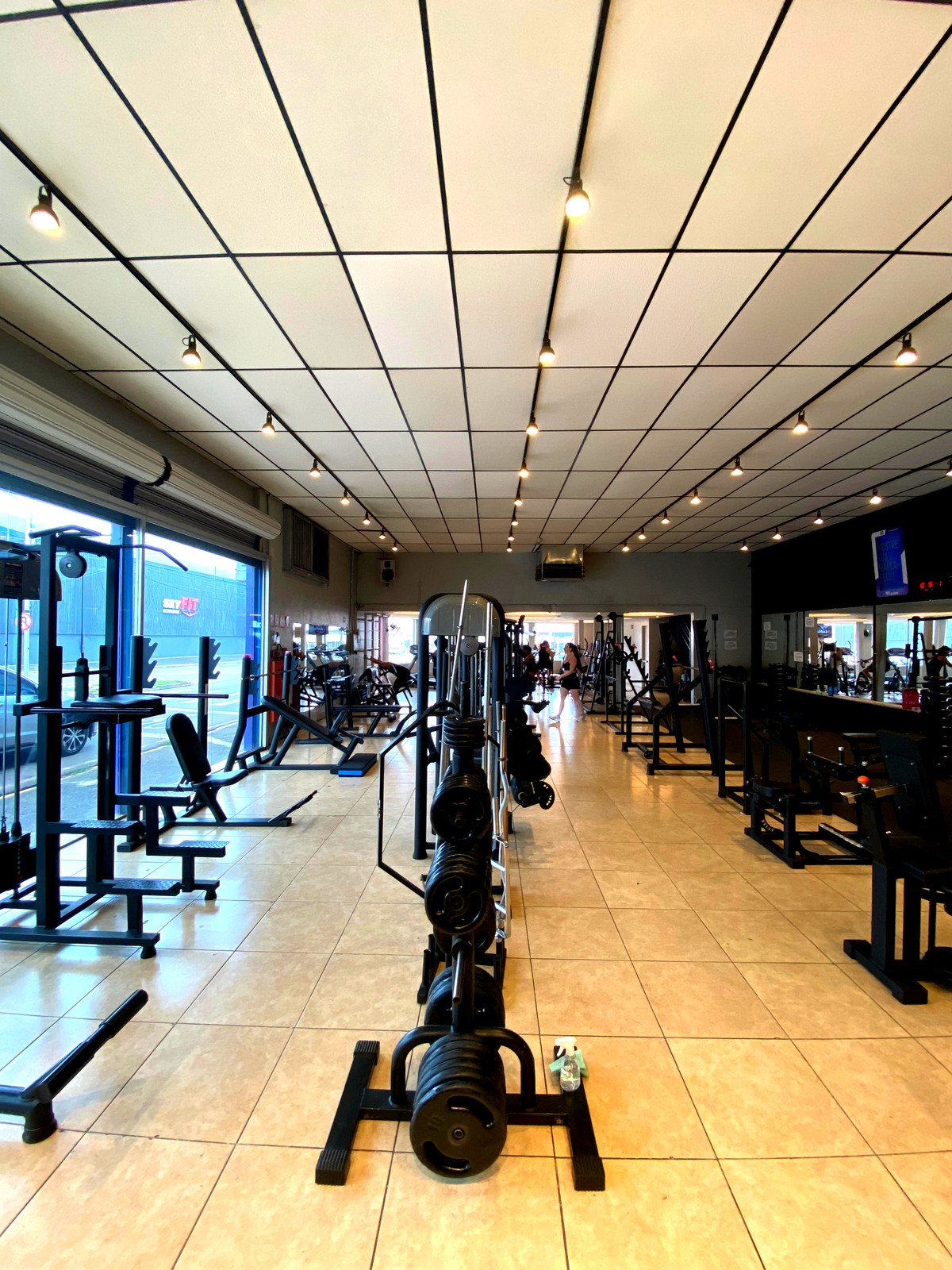 Sala de musculação Lady Fitness